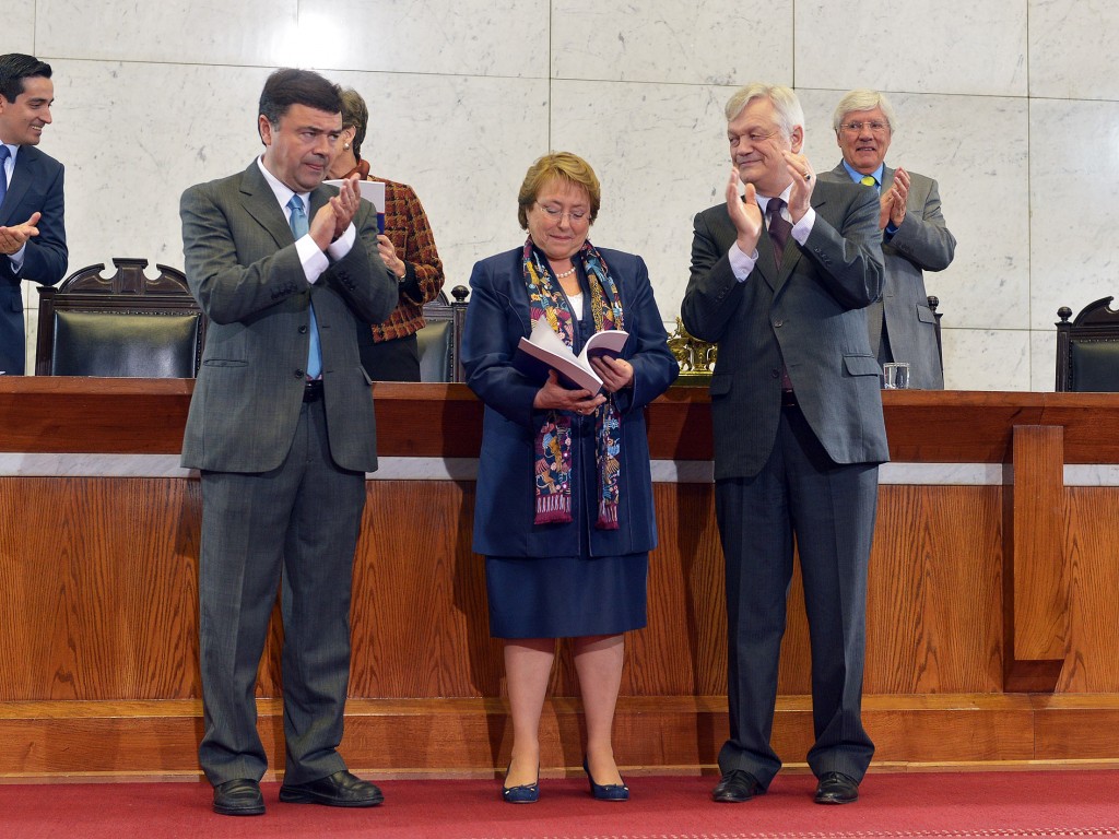Valenzuela Bachelet von Baer
